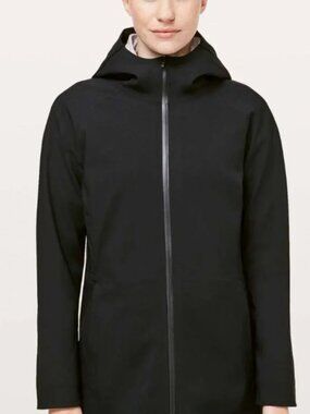 lululemon Glyde Along Waterproof fleece-lined jacket Size 4